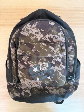DC Shoes Camo Backpack | Skate Streetwear Festival Bag | Utility Hiking Daypack